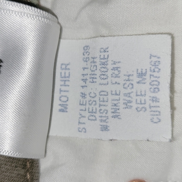 MOTHER High Waisted Looker Ankle Fray in See Me ( Camouflage) Size 25 - Picture 14 of 16
